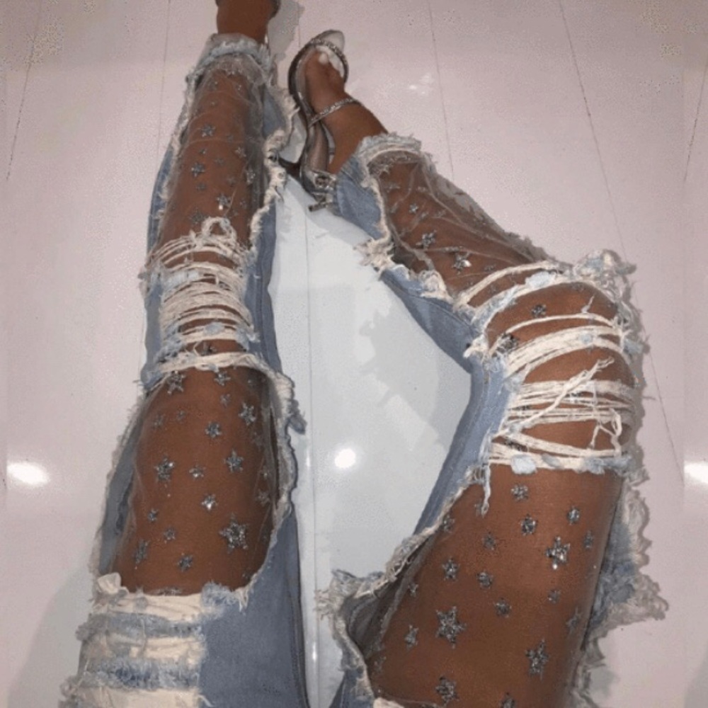 Maddie Ripped Jeans